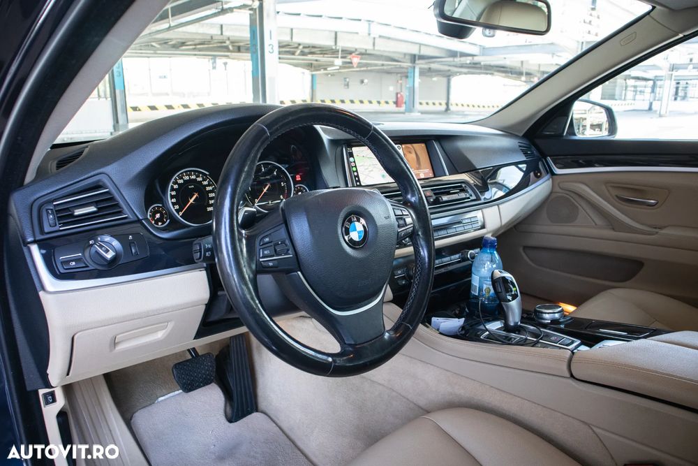 BMW Seria 5 520d xDrive AT - 19