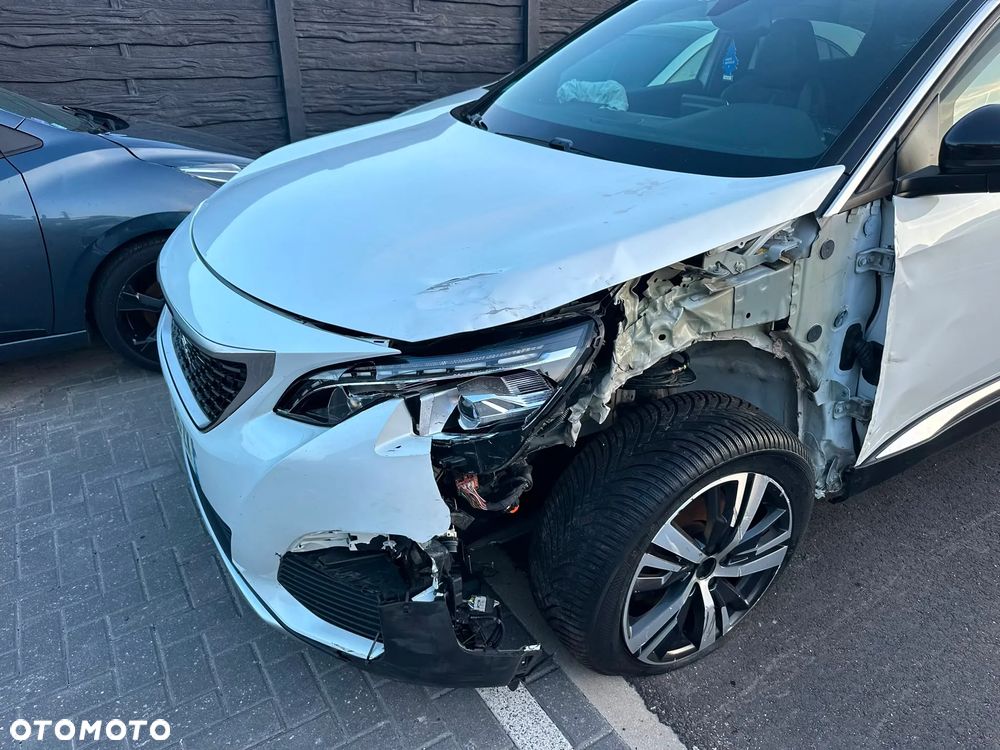 Peugeot 5008 1.6 THP Allure S&S EAT6 - 28