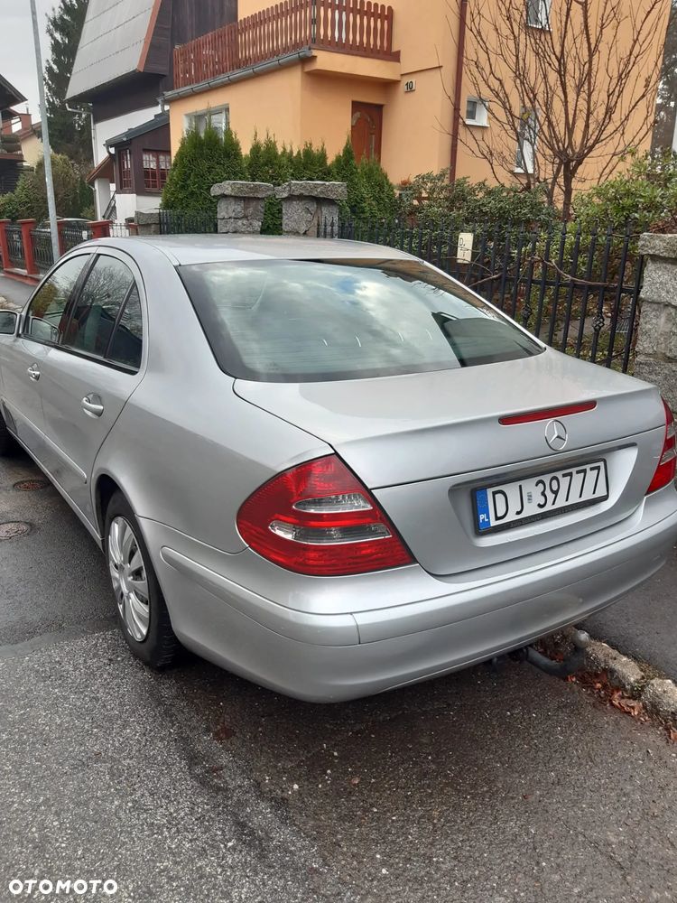 Mercedes-Benz Klasa E - 2