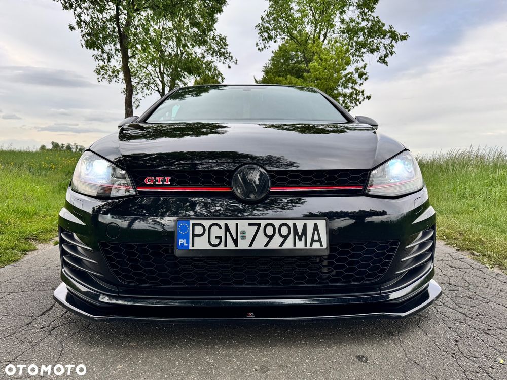 Volkswagen Golf 2.0 TSI BMT GTI Performance DSG - 3