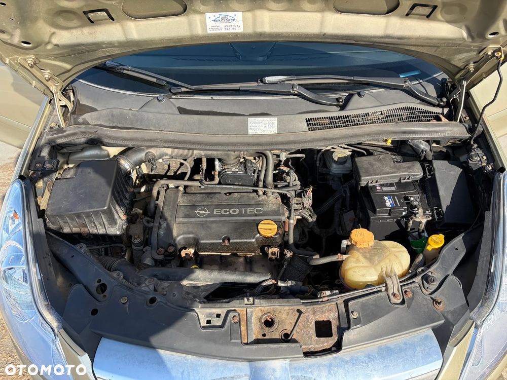 Opel Corsa - 12