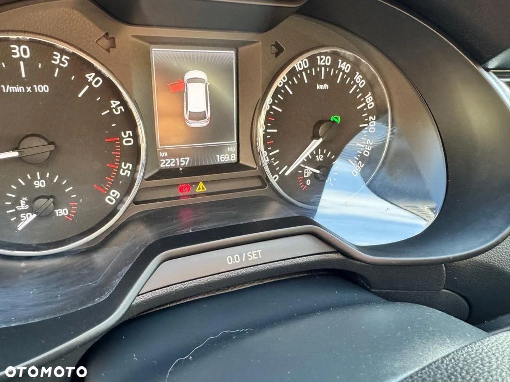 Skoda Octavia 1.6 TDI Ambition DSG - 7