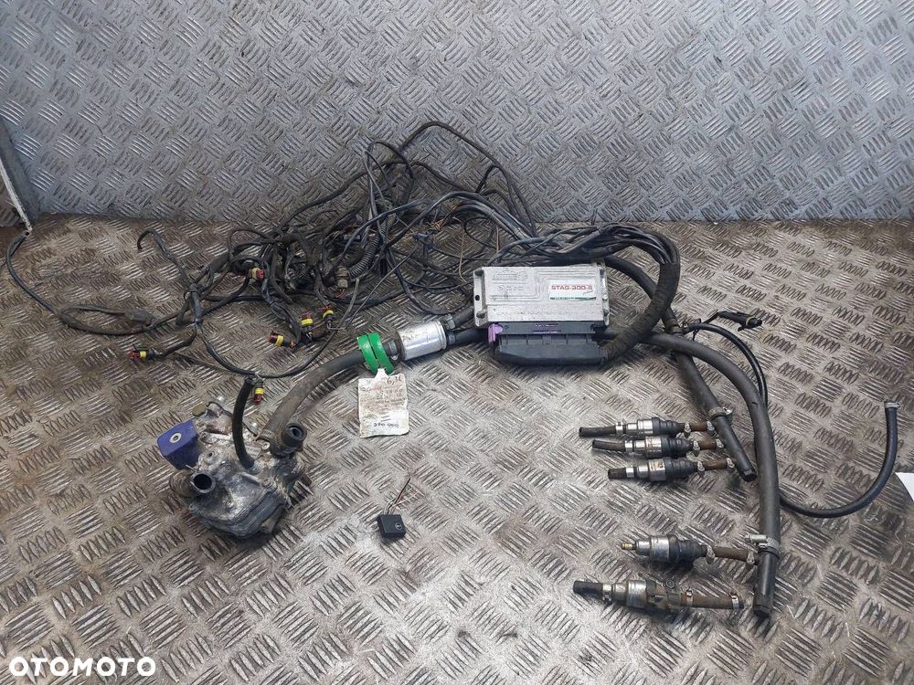 INSTALACJA GAZOWA LPG 67R-014289 STAG-300-6 PLUS TOMASETTO AT09 BARRACUDA - 1
