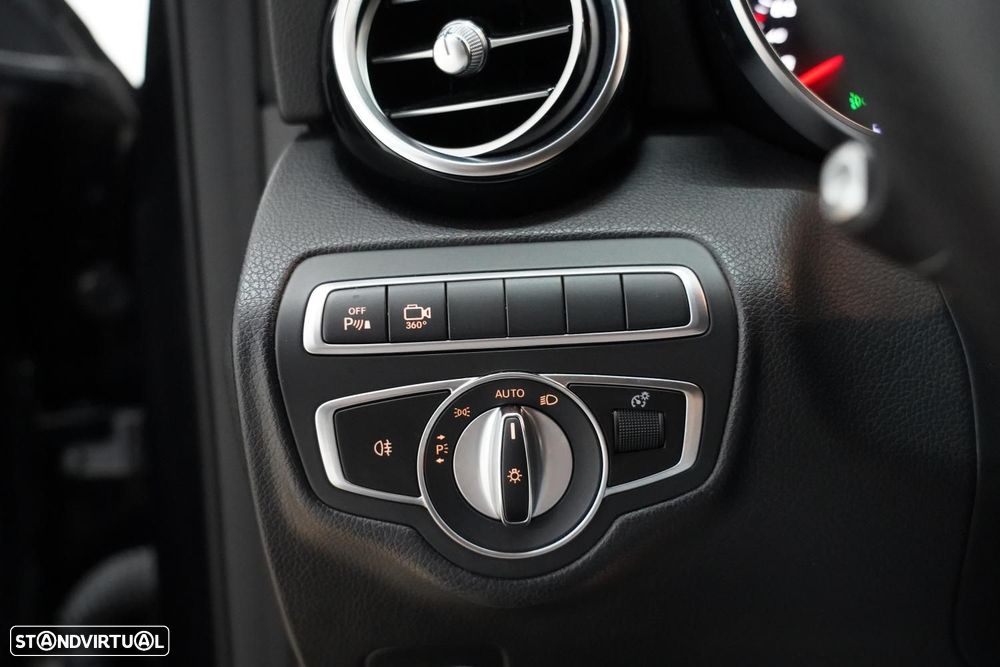 Mercedes-Benz GLC 250 d Coupé AMG Line 4-Matic - 15