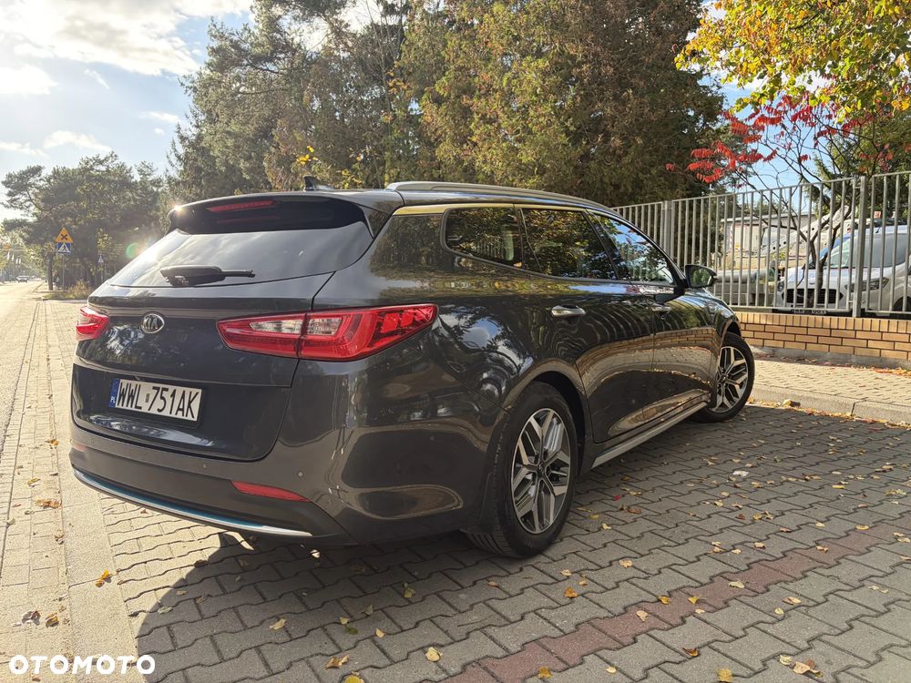 Kia Optima Plug-in Hybrid - 6
