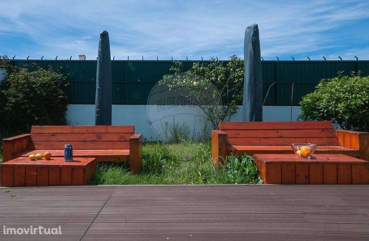 Moradia T6 para venda - Grande imagem: 2/26