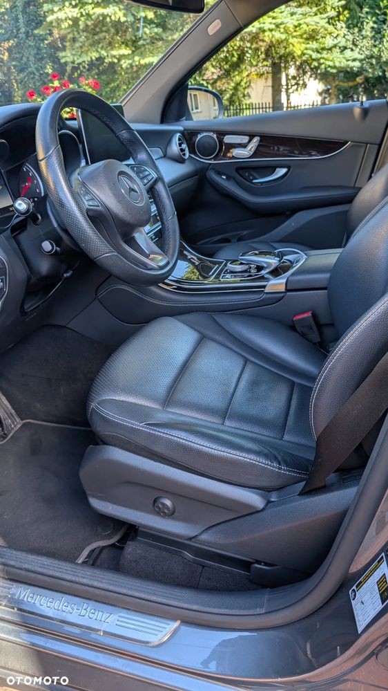 Mercedes-Benz GLC 300 4Matic 9G-TRONIC - 8