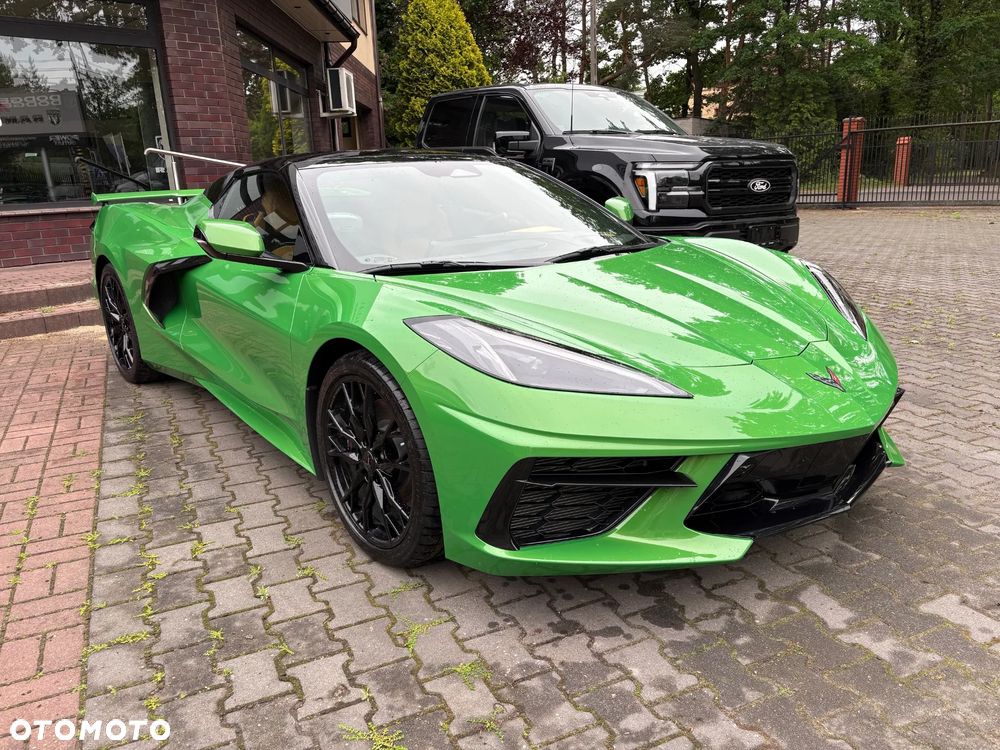 Chevrolet Corvette - 6