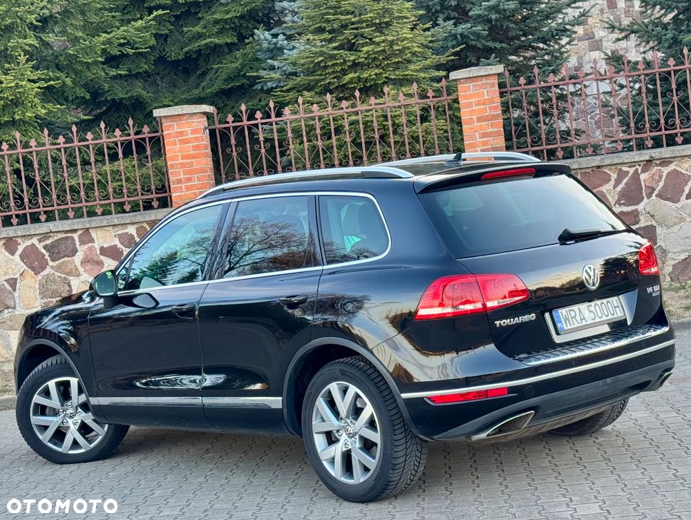 Volkswagen Touareg - 12