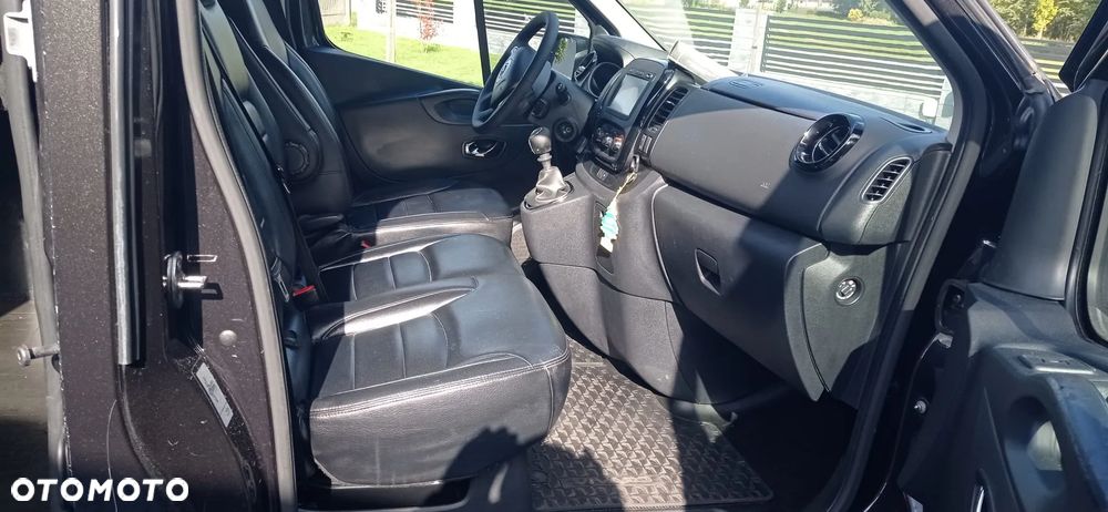 Opel Vivaro 1,6CDTI - 8
