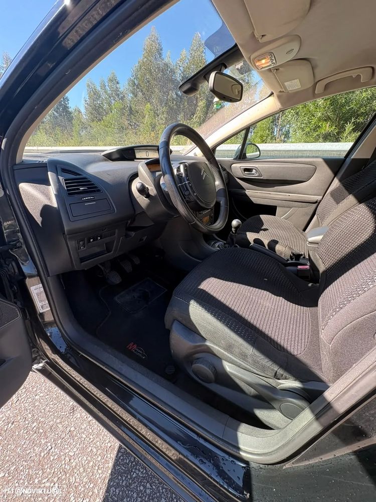 Citroën C4 1.6 HDi 110 VTR Pack - 11