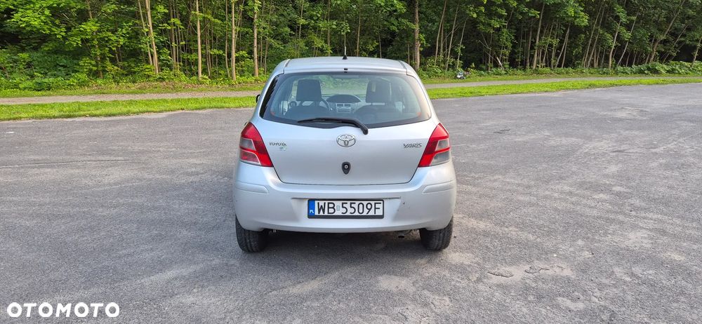 Toyota Yaris 1.33 Luna - 7