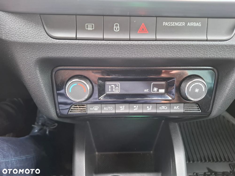 Skoda Fabia 1.0 TSI Ambition Plus - 30