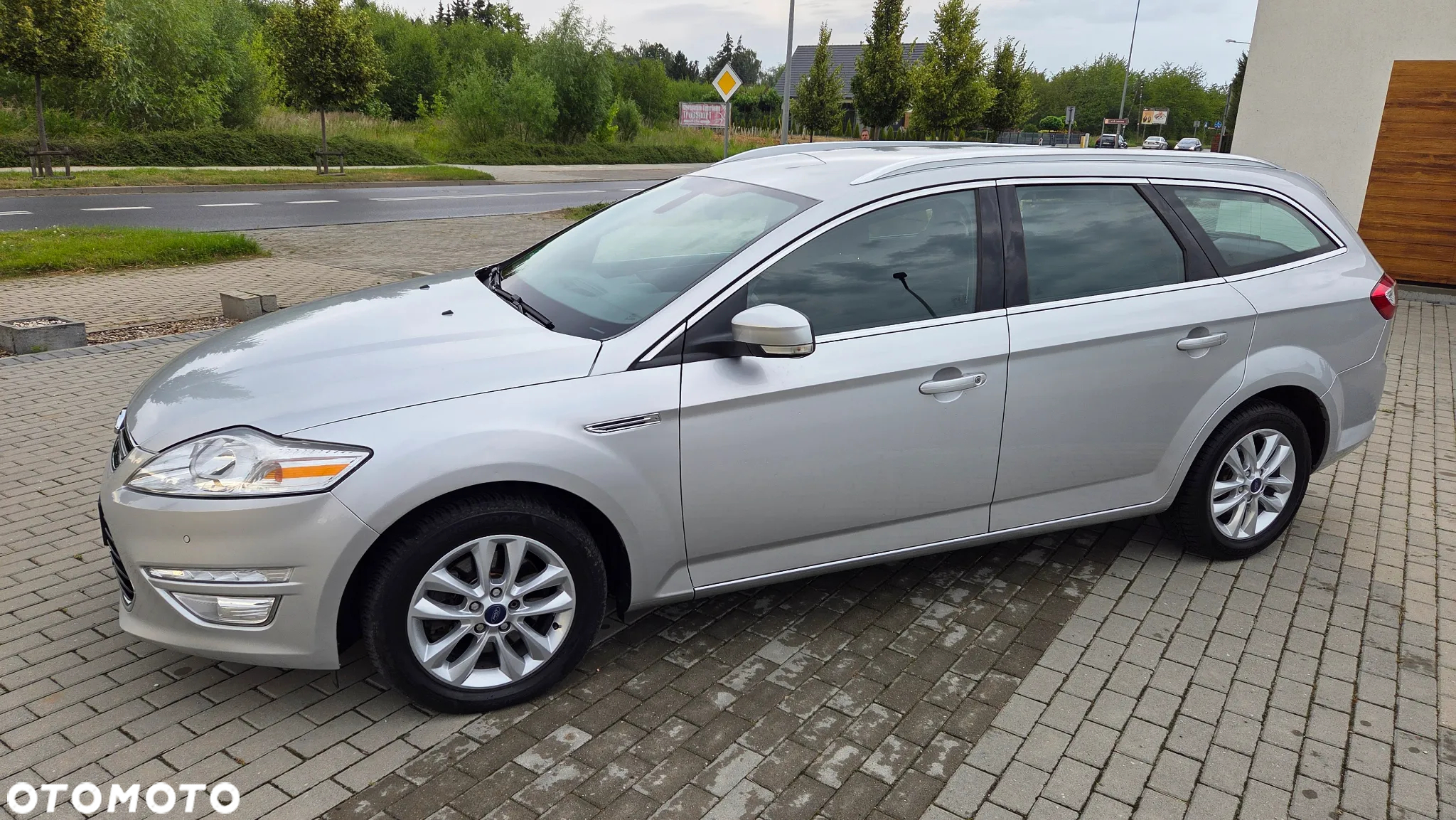 Ford Mondeo 2.0 TDCi Titanium - 4