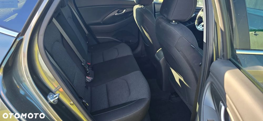Hyundai i30 1.5 T-GDI 48V Comfort DCT - 20