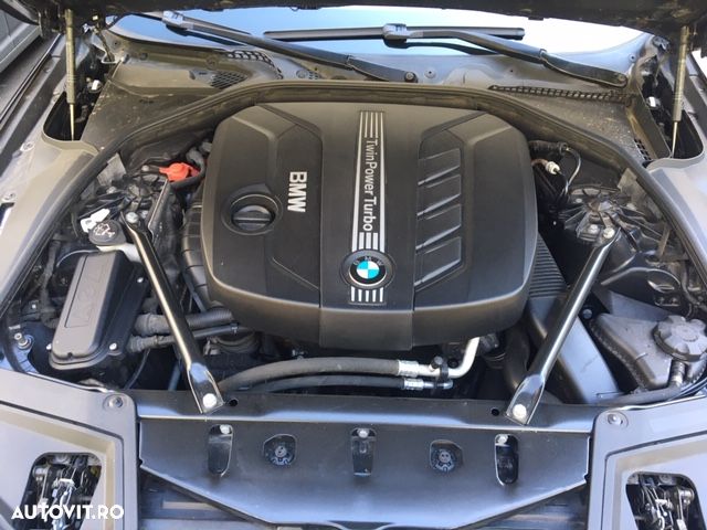 BMW Seria 5 525d Modern Line - 12