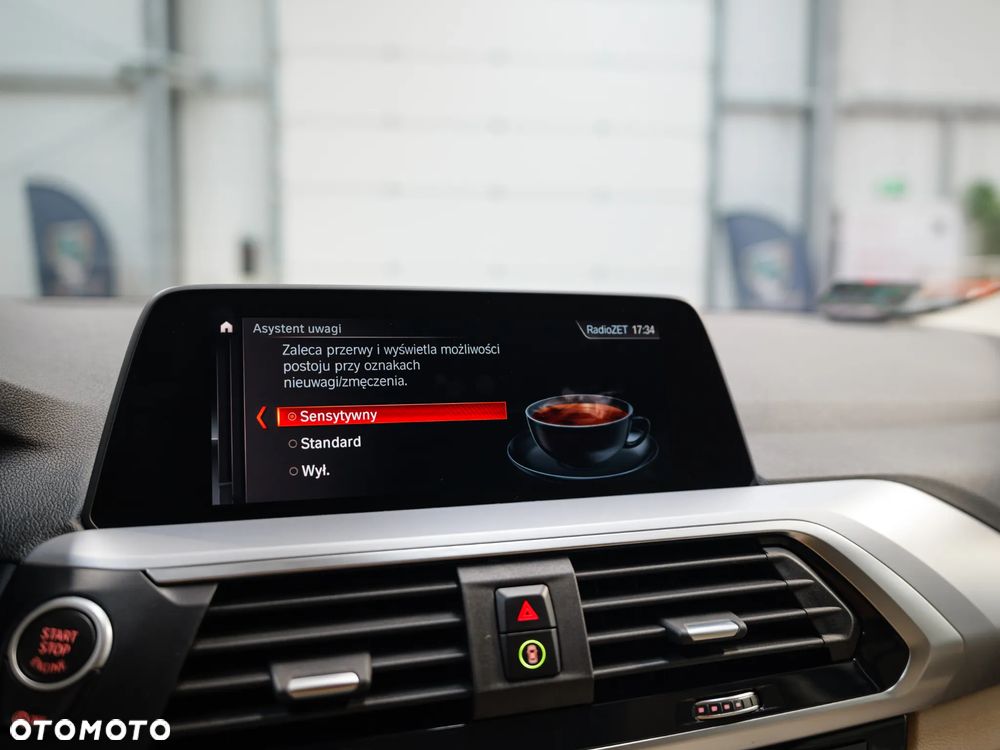 BMW X4 xDrive20i GPF Advantage sport - 32