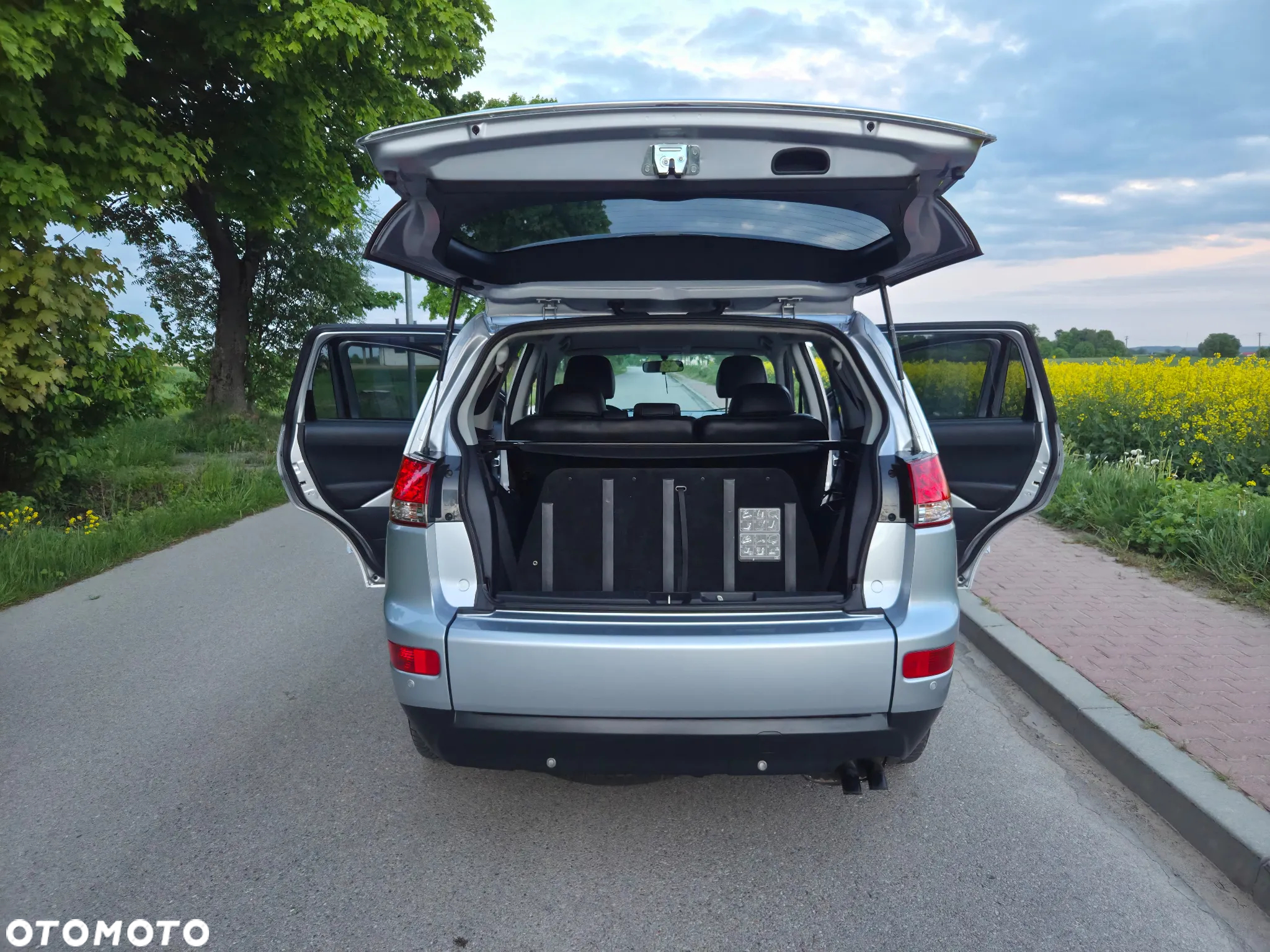 Citroën C-Crosser 2.2 HDi Exclusive - 22