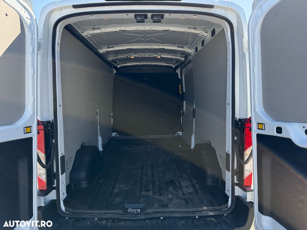 Ford TRANSIT VAN - 4