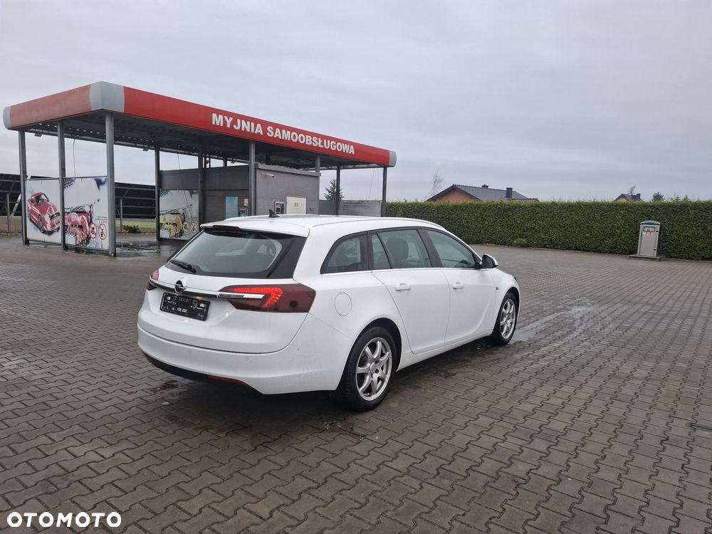 Opel Insignia - 8