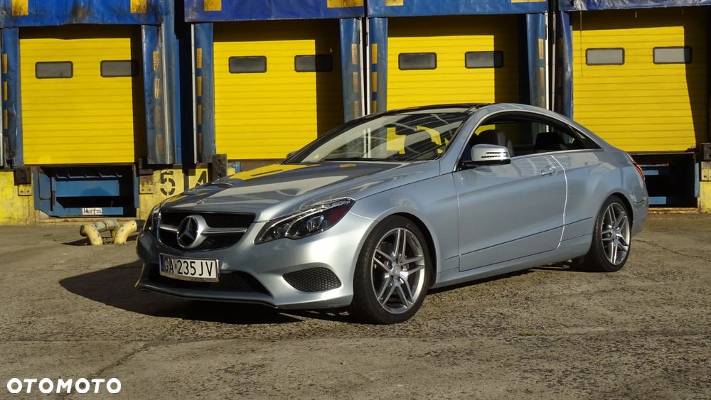 Mercedes-Benz Klasa E 350 4Matic 7G-TRONIC - 23