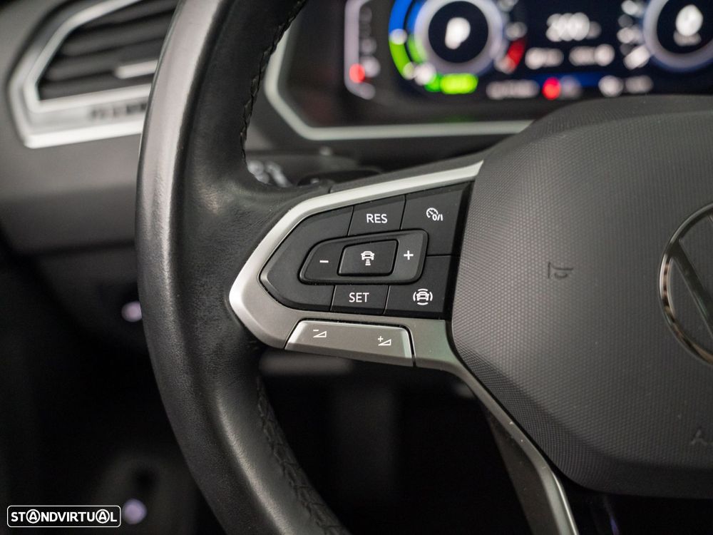VW Tiguan 1.4 TSI eHybrid Conceptline DSG - 21