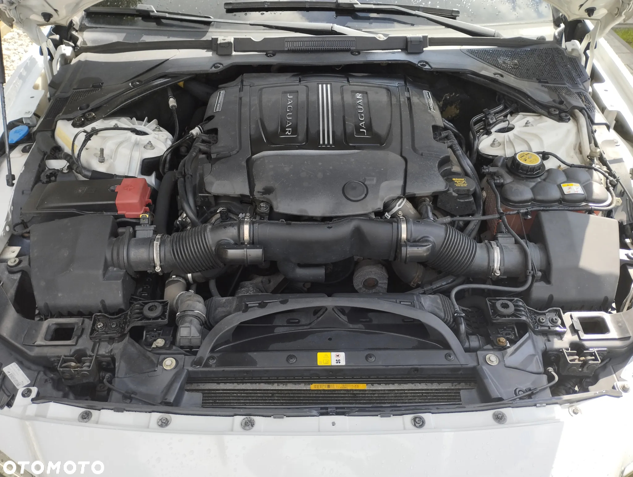 Jaguar XF 3.0 V6 AWD S - 15