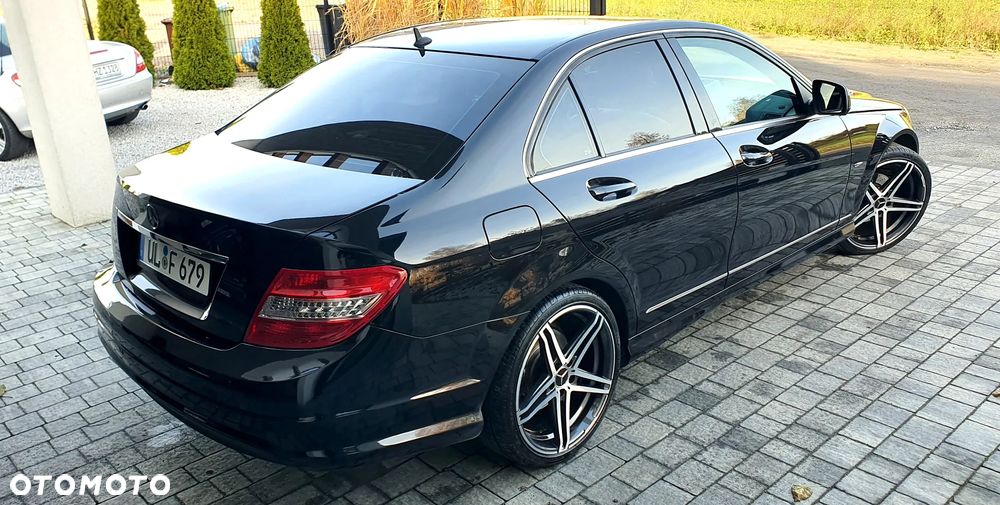 Mercedes-Benz Klasa C - 21