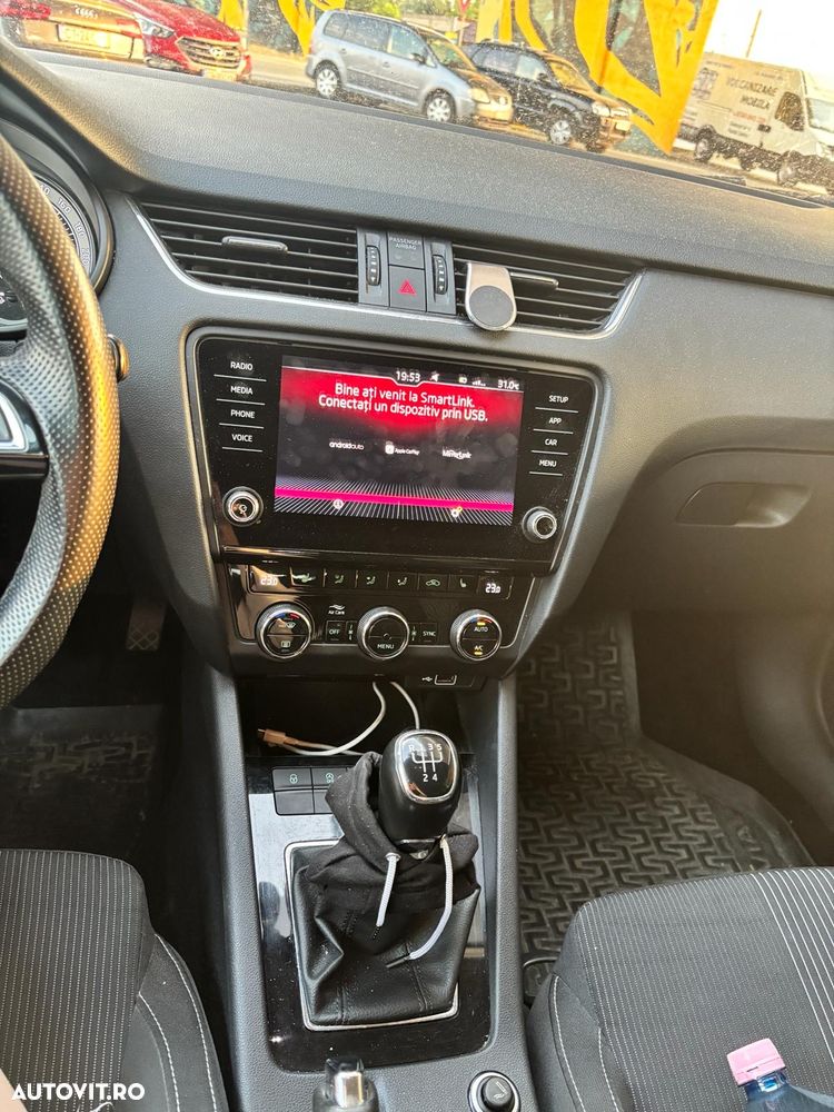Skoda Octavia 1.6 TDI Style - 8