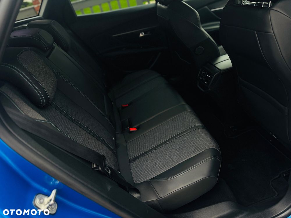 Peugeot 3008 1.5 BlueHDi Allure S&S - 25