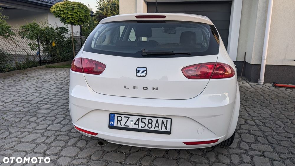 Seat Leon 1.6 TDI DPF Reference Copa - 11