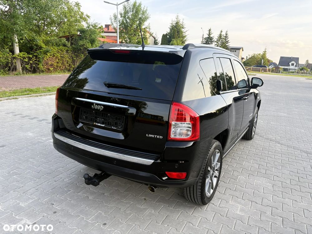 Jeep Compass - 12