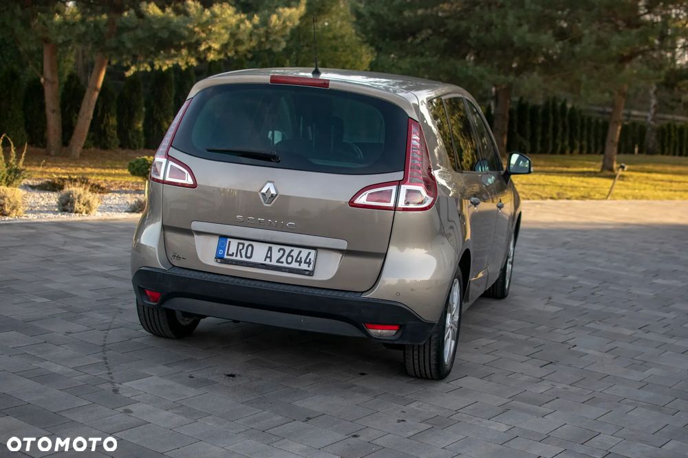 Renault Scenic - 22