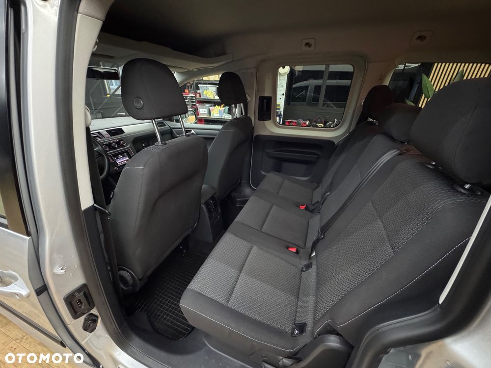 Volkswagen Caddy 2.0 TDI Highline - 8