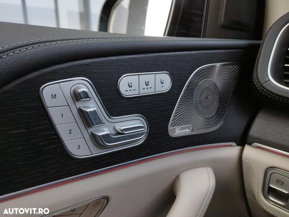 Mercedes-Benz GLS - 18