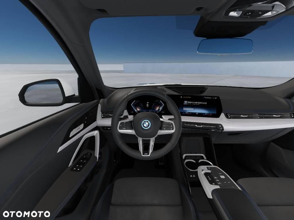 BMW iX1 eDrive20 66.5kWh M Sport Edition - 8