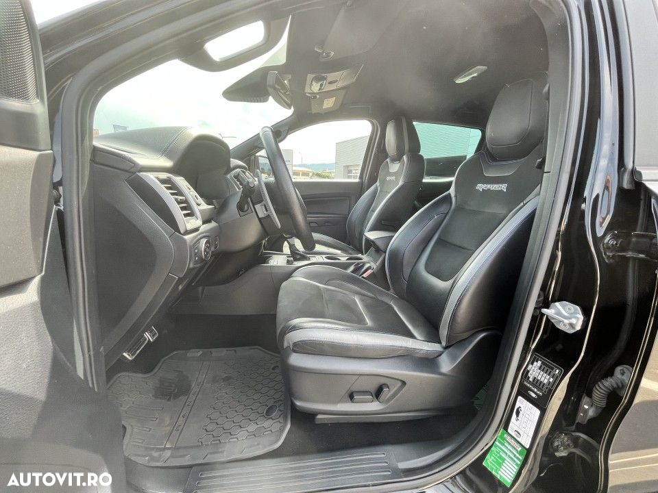 Ford Raptor - 16