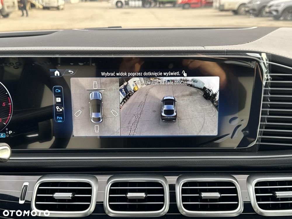 Mercedes-Benz GLE - 28