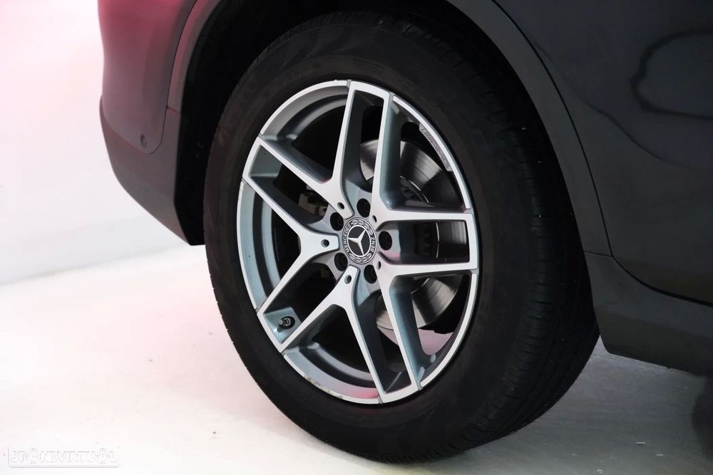 Mercedes-Benz GLC 350 e AMG Line 4-Matic — fotografia 18