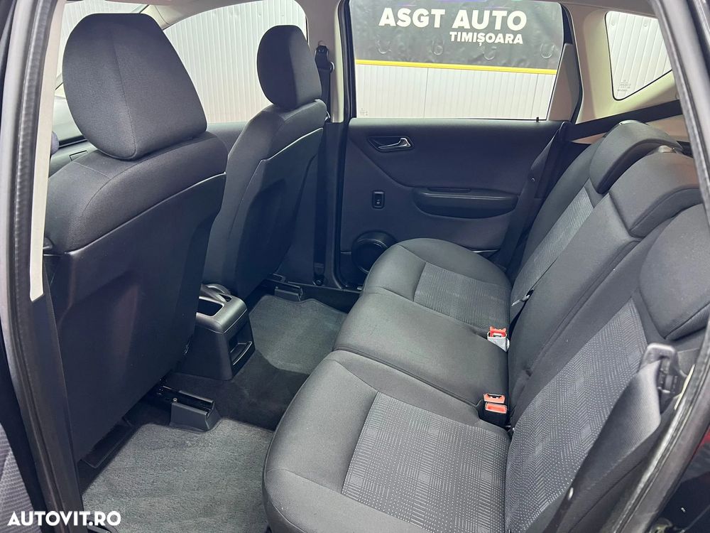 Mercedes-Benz A 180 - 15