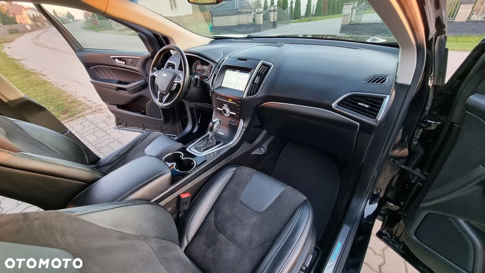 Ford Edge 2.0 TDCi Twin-Turbo 4WD ST-Line - 21