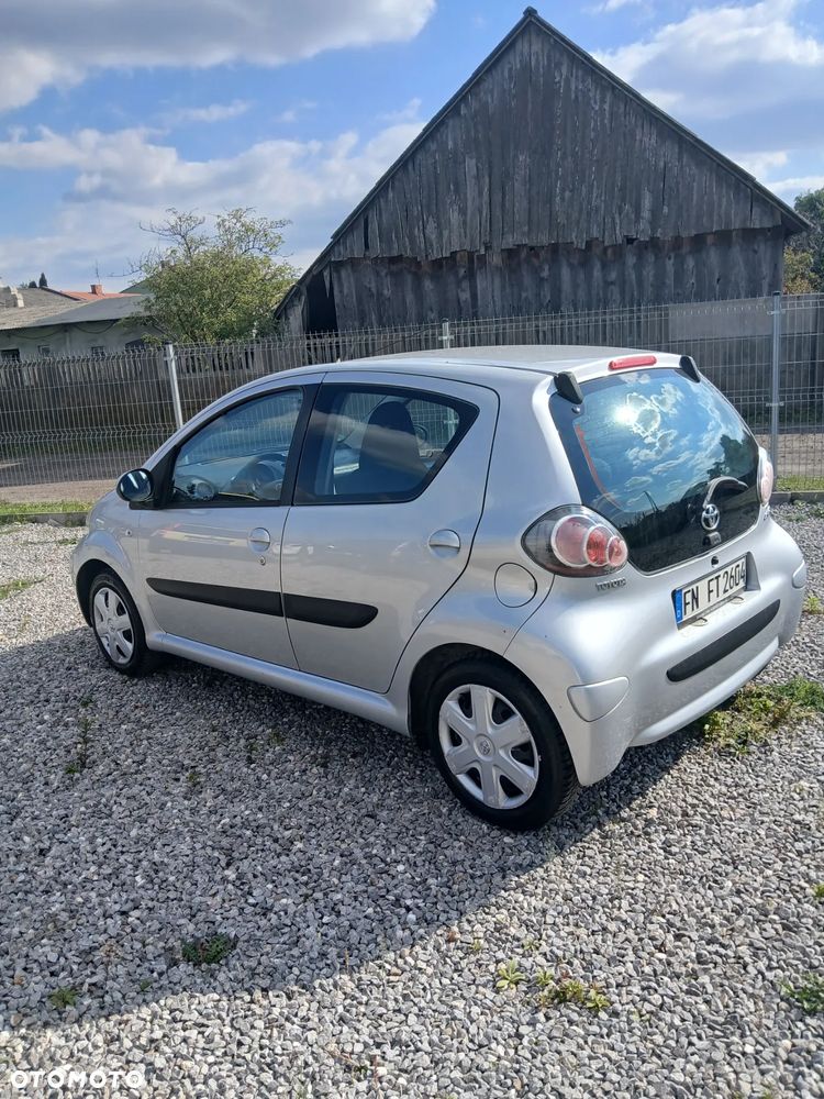 Toyota Aygo - 12