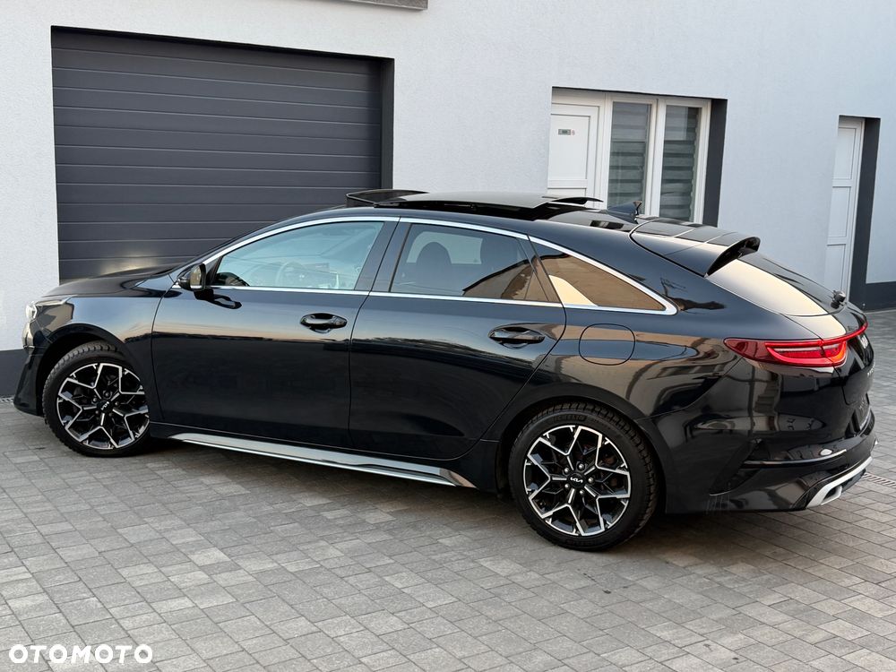 Kia ProCeed 1.5 T-GDI DCT7 OPF GT LINE - 23