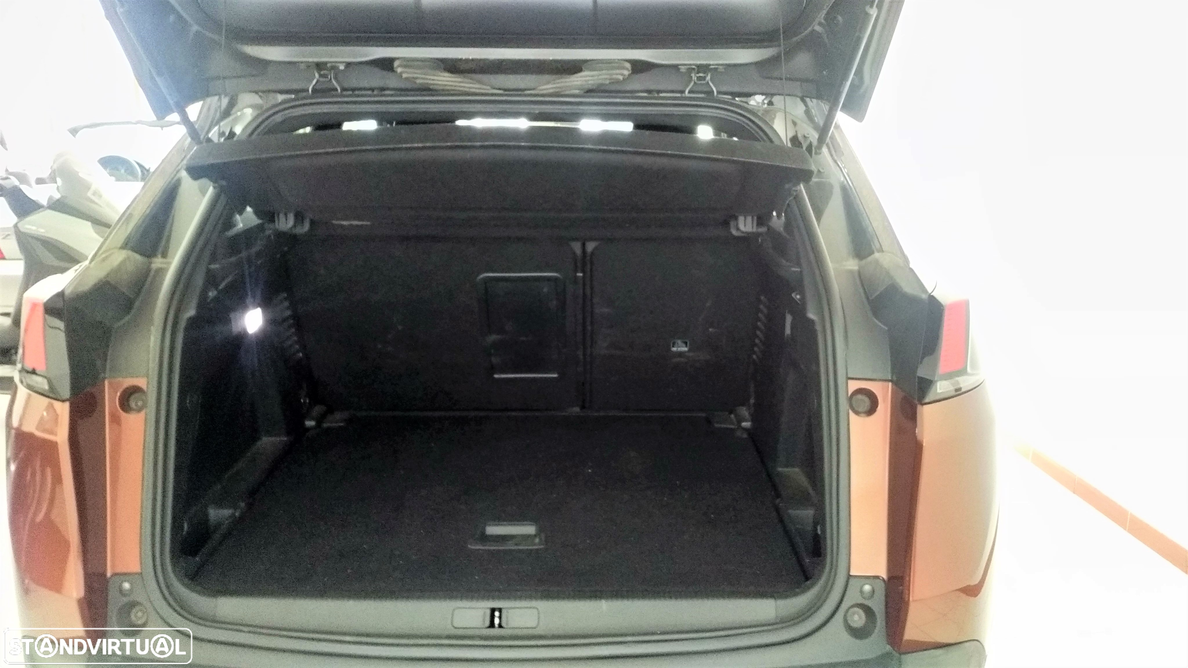 Peugeot 3008 1.5 BlueHDi GT Line - 11