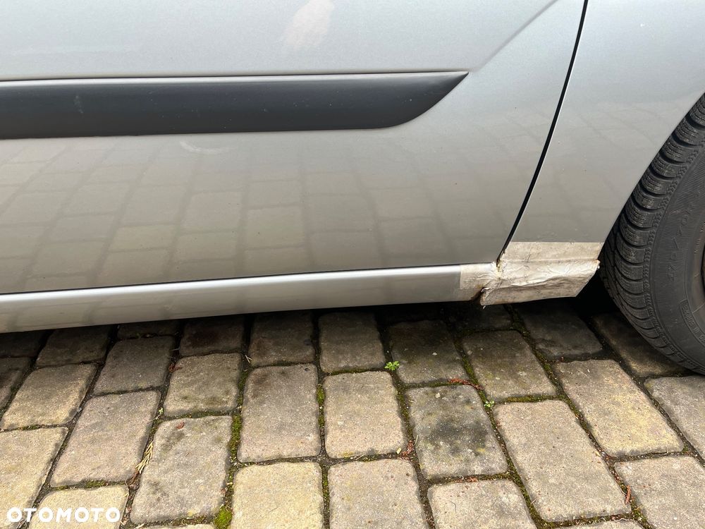 Ford Focus 1.6 X100 - 7