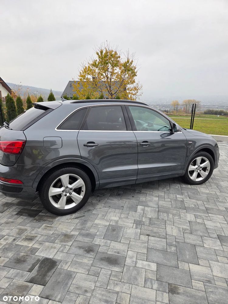 Audi Q3 2016 photo 2