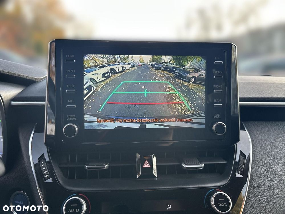 Toyota Corolla 1.8 Hybrid Comfort - 19