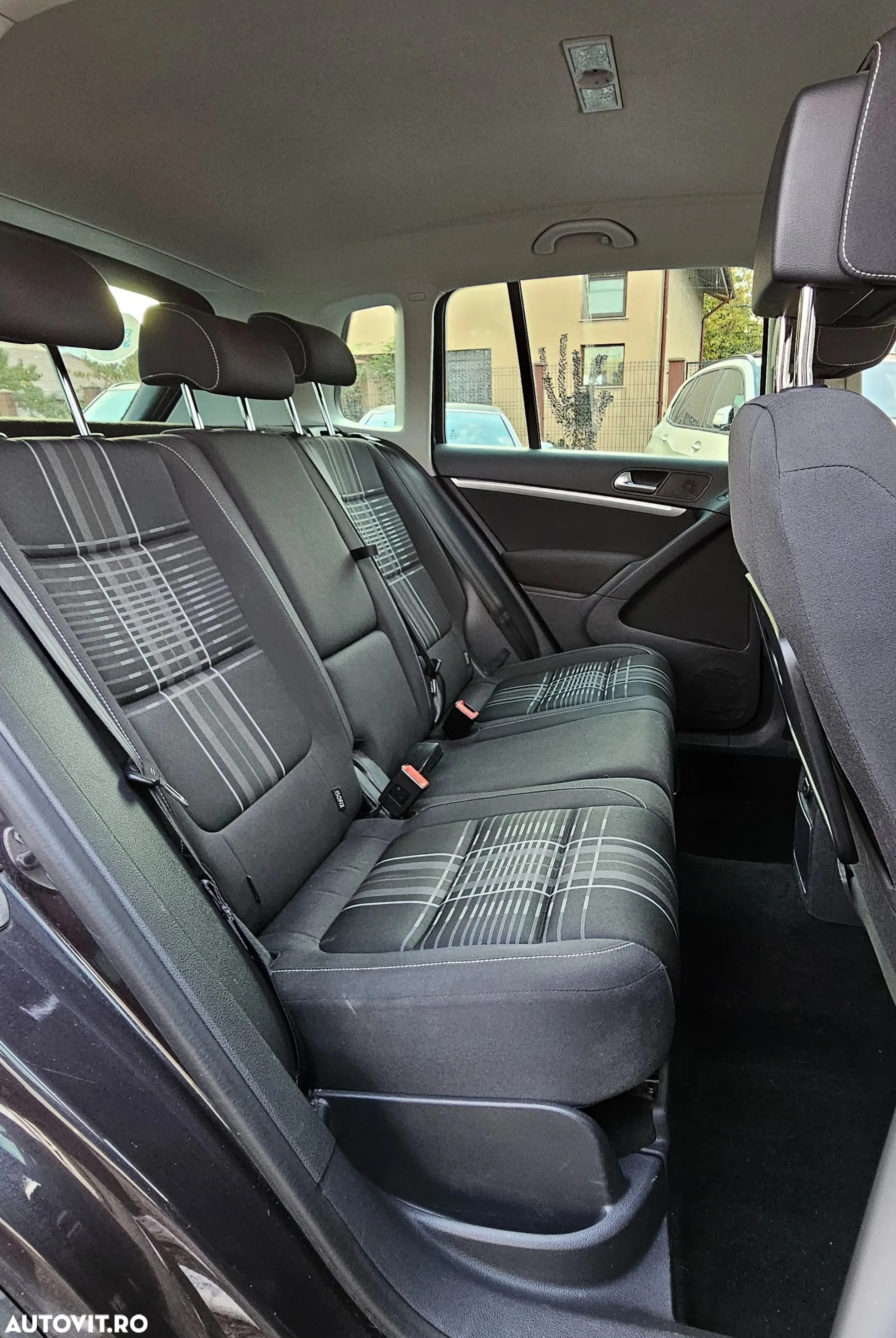 Volkswagen Tiguan - 7