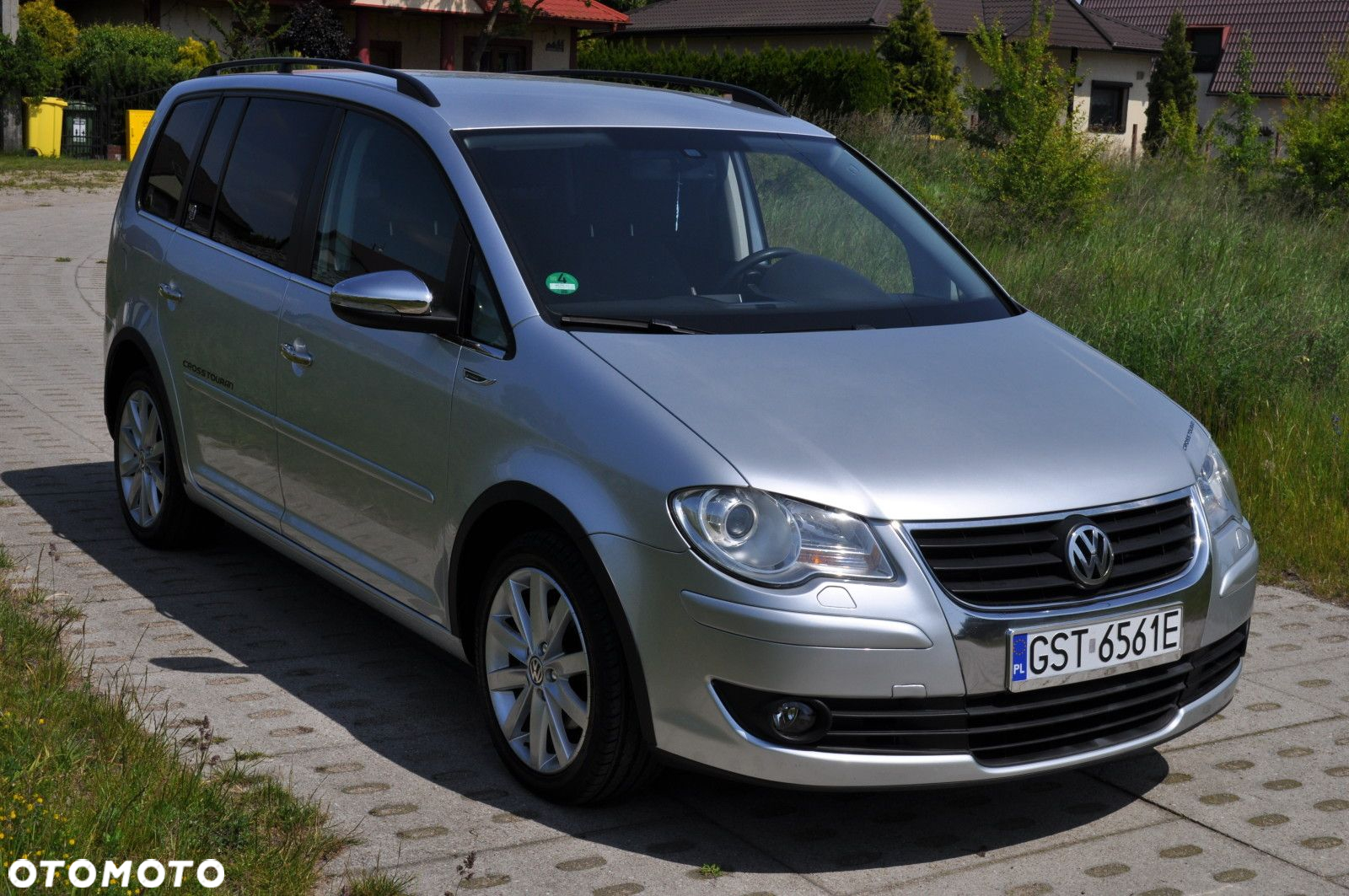 Volkswagen Touran - 5