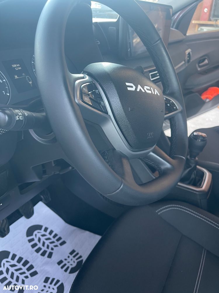 Dacia Jogger TCe 110 Expression - 9